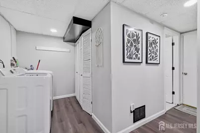 17 Weston Street, Metuchen, NJ 08840 - Photo 28