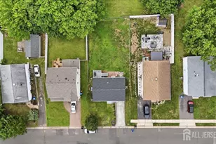 17 Weston St, Metuchen, NJ 08840 - Photo 38