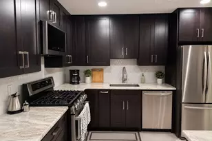 1805 Deerfield Dr, Edison, NJ 08820 - Photo 4