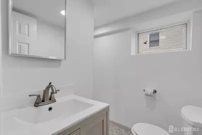 21 Market Street, Edison, NJ 08817 - Photo 28