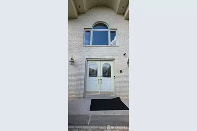 6 Sandra Drive, Edison, NJ 08820 - Photo 4
