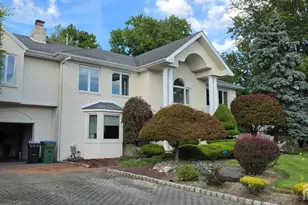 6 Sandra Dr, Edison, NJ 08820 - Photo 2