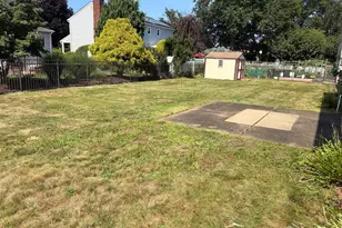 157 Day St, South Plainfield, NJ 07080 - Photo 2