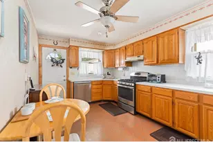 21 Frazee Ave, Sayreville, NJ 08879 - Photo 16