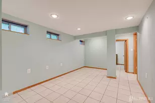 40 Longview Dr, Green Brook Township, NJ 08812 - Photo 36