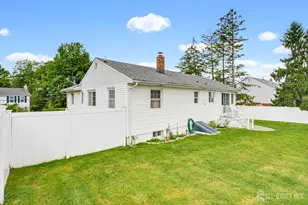125 Higgins Rd, Old Bridge Township, NJ 07747 - Photo 44