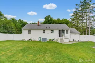 125 Higgins Rd, Old Bridge Township, NJ 07747 - Photo 40