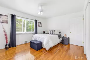 125 Higgins Rd, Old Bridge Township, NJ 07747 - Photo 18