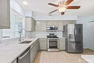 761 Banyan Ct, Morganville, NJ 07751 - Photo 10