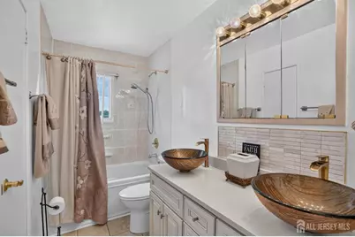 51 Patton Street, Iselin, NJ 08830 - Photo 14