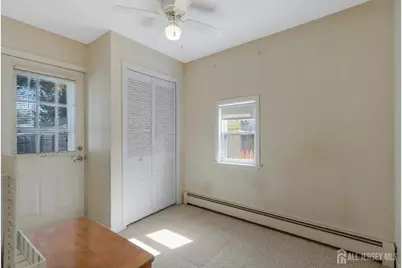 96 Conover Place, Middlesex, NJ 08846 - Photo 16