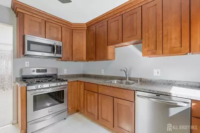 96 Conover Place, Middlesex, NJ 08846 - Photo 10