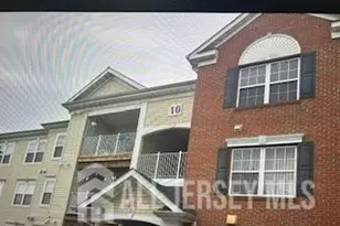 1031 Dogwood Ct, New Brunswick, NJ 08901 - Photo 10