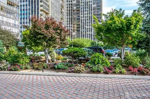 300 Winston Dr, Cliffside Park, NJ 07010 - Photo 4
