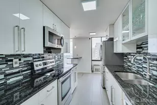 300 Winston Dr, Cliffside Park, NJ 07010 - Photo 36