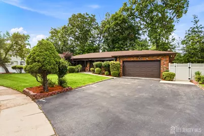 167 Mundy Avenue, Edison, NJ 08820 - Photo 2