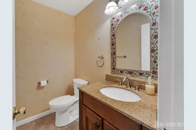 17 Walton Court, East Brunswick Township, NJ 08816 - Photo 14
