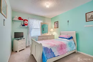 10 Woodmere Dr, Sayreville, NJ 08859 - Photo 22