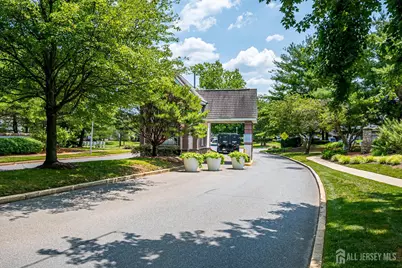 10 Woodmere Drive, Sayreville, NJ 08859 - Photo 40