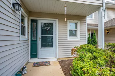10 Woodmere Drive, Sayreville, NJ 08859 - Photo 2