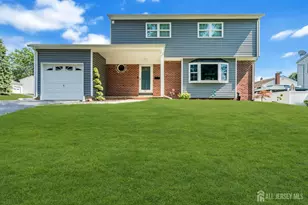 37 Janet Ct, Milltown, NJ 08850 - Photo 2