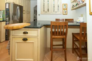 426 Magnolia St, Highland Park, NJ 08904 - Photo 10
