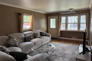 211 E Louis Pl E, Iselin, NJ 08830 - Photo 4