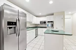 4 Empress Ct, Plainsboro Township, NJ 08540 - Photo 14