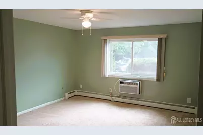 117 Cricket Lane, Woodbridge Township, NJ 07095 - Photo 10