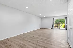 1 Lily court, Edison, NJ 08820 - Photo 4