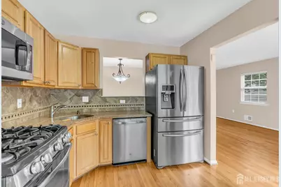8 Edith Drive, Franklin Township, NJ 07416 - Photo 16