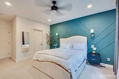 13 Franklin School Way, Metuchen, NJ 08840 - Photo 16