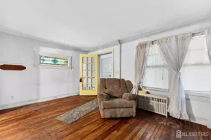 66 Charles St, Metuchen, NJ 08840 - Photo 2