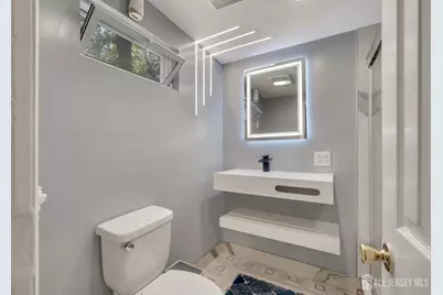 12 Pierrepont Avenue, Middlesex, NJ 08846 - Photo 18