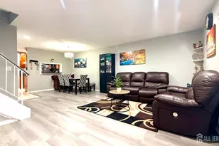 12 Palm Ct, Edison, NJ 08820 - Photo 14