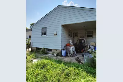 194 Jackson Avenue, Edison, NJ 08837 - Photo 2
