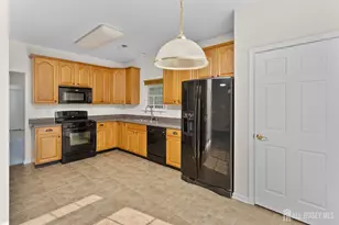 103 Avignon Rd, Monroe Township, NJ 08831 - Photo 14