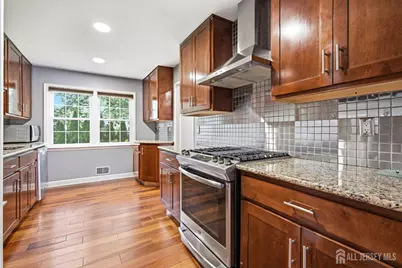 44 Lamar Avenue, Edison, NJ 08820 - Photo 8