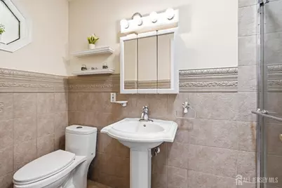 44 Lamar Avenue, Edison, NJ 08820 - Photo 14
