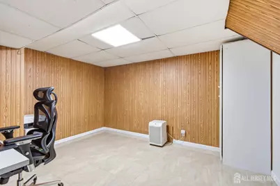 44 Lamar Avenue, Edison, NJ 08820 - Photo 24