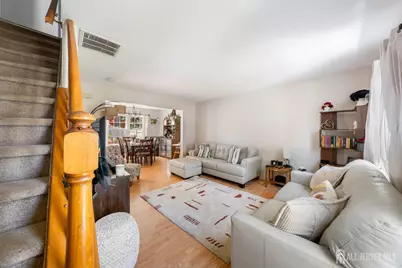 35 E Byrnes Lane E, Sayreville, NJ 08872 - Photo 10