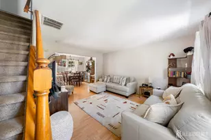 35 E Byrnes Ln E, Sayreville, NJ 08872 - Photo 10