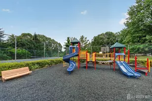 2606 Cypress Ln, East Brunswick Township, NJ 08816 - Photo 18