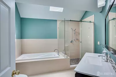 76 Revere Boulevard, Edison, NJ 08820 - Photo 36
