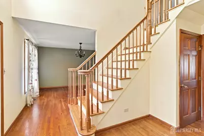 126 N Hill Road, Colonia, NJ 07067 - Photo 4