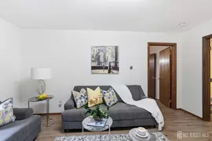 21 S Heathcote Ave S, Edison, NJ 08817 - Photo 12