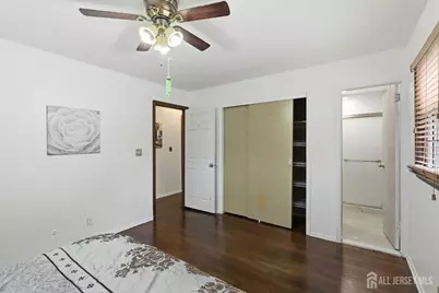 21 S Heathcote Avenue S, Edison, NJ 08817 - Photo 30