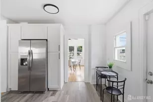 18 Fox Rd, Edison, NJ 08817 - Photo 14