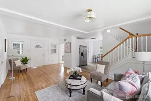 18 Fox Rd, Edison, NJ 08817 - Photo 6