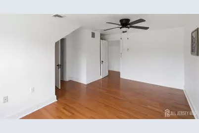 18 Fox Road, Edison, NJ 08817 - Photo 26